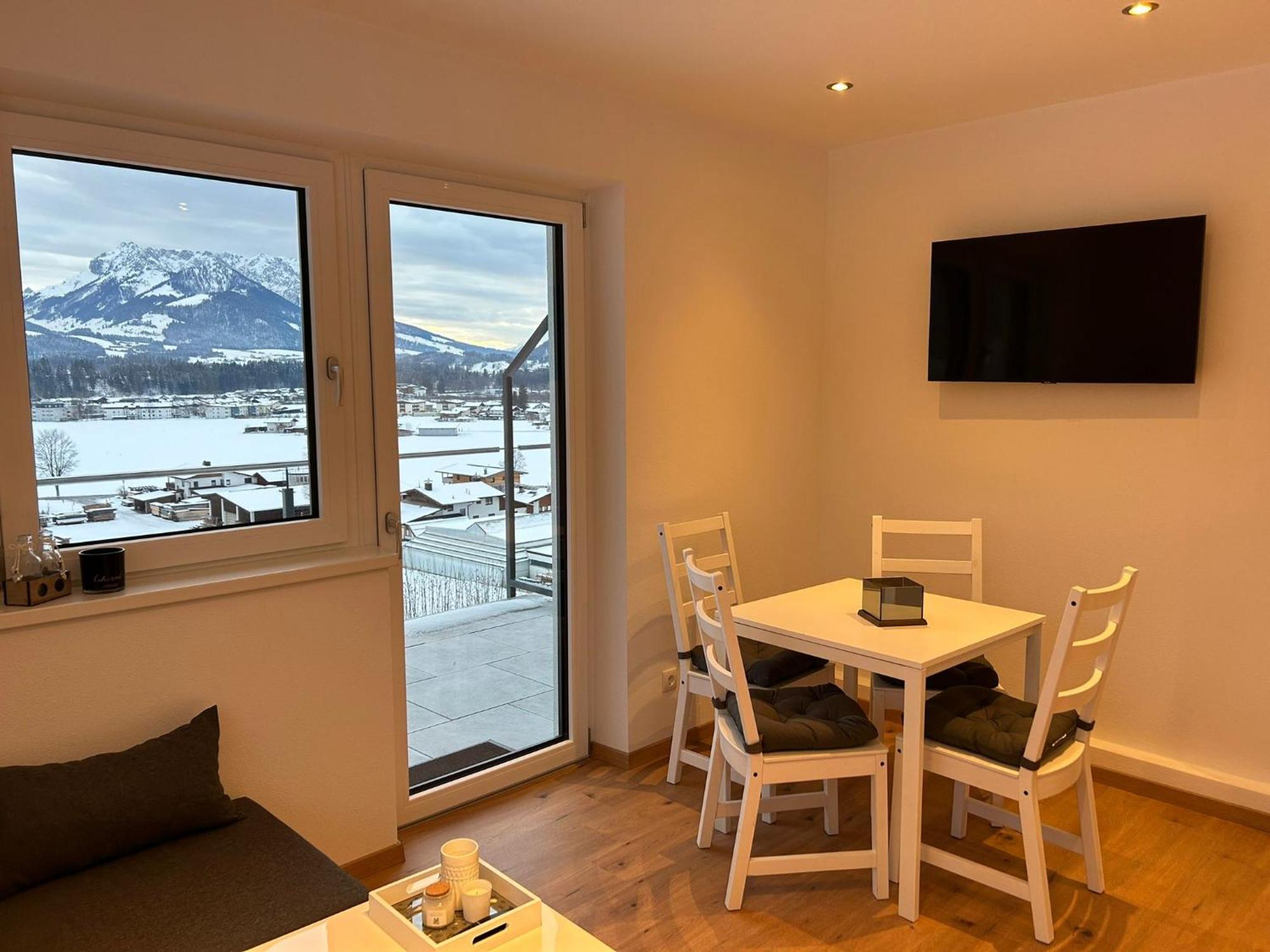 Haus Sonnenwinkl Appartement Kössen Buitenkant foto